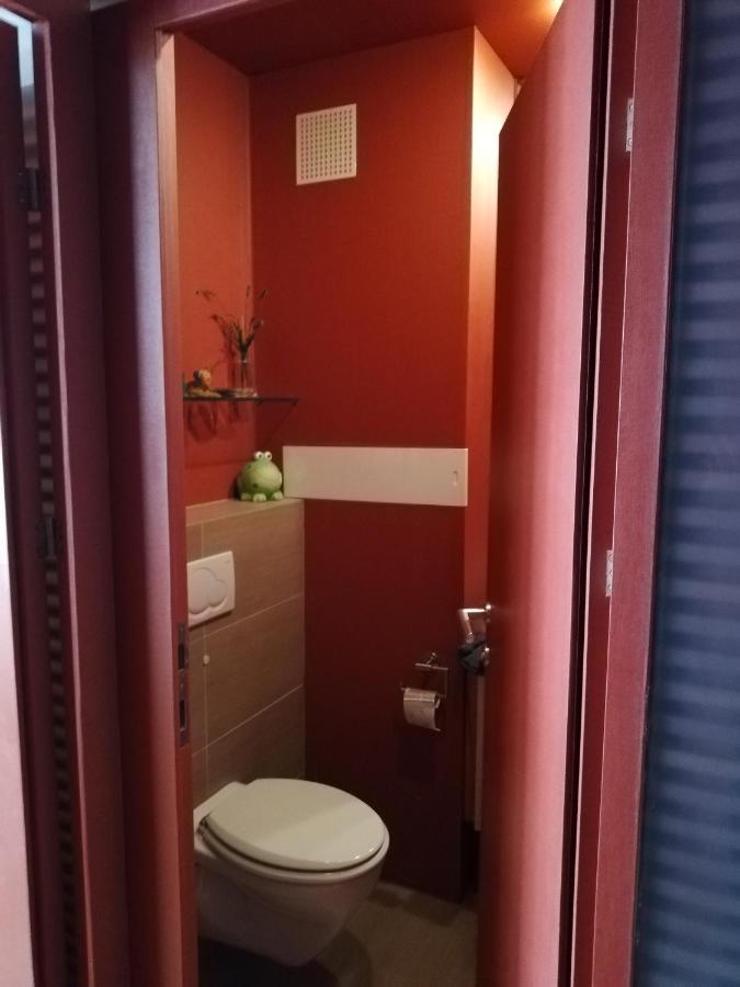 Room In Maisonette With Garden, Parking Place Vienna Luaran gambar